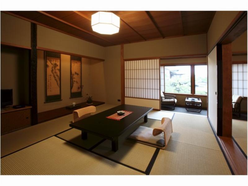 Hotel Yoyokaku Karacu Exteriér fotografie