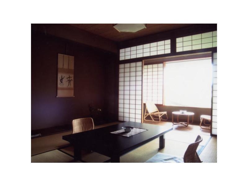 Hotel Yoyokaku Karacu Exteriér fotografie