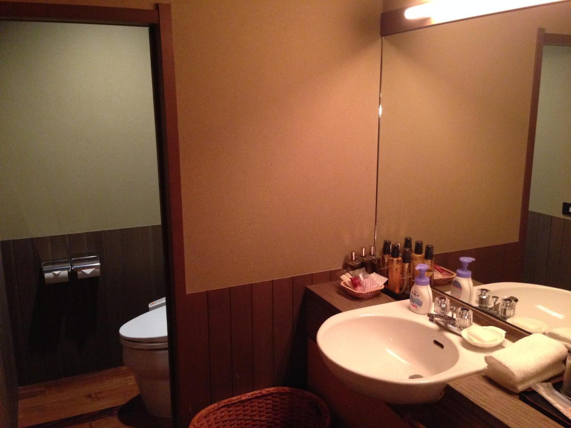 Hotel Yoyokaku Karacu Pokoj fotografie