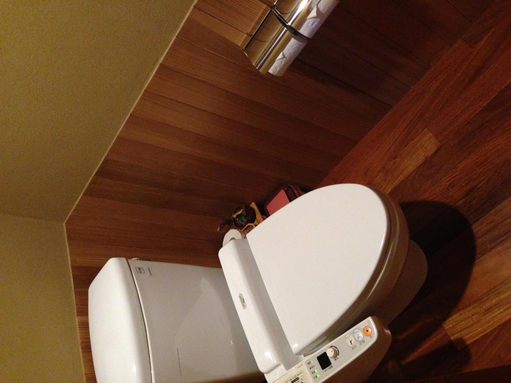 Hotel Yoyokaku Karacu Pokoj fotografie