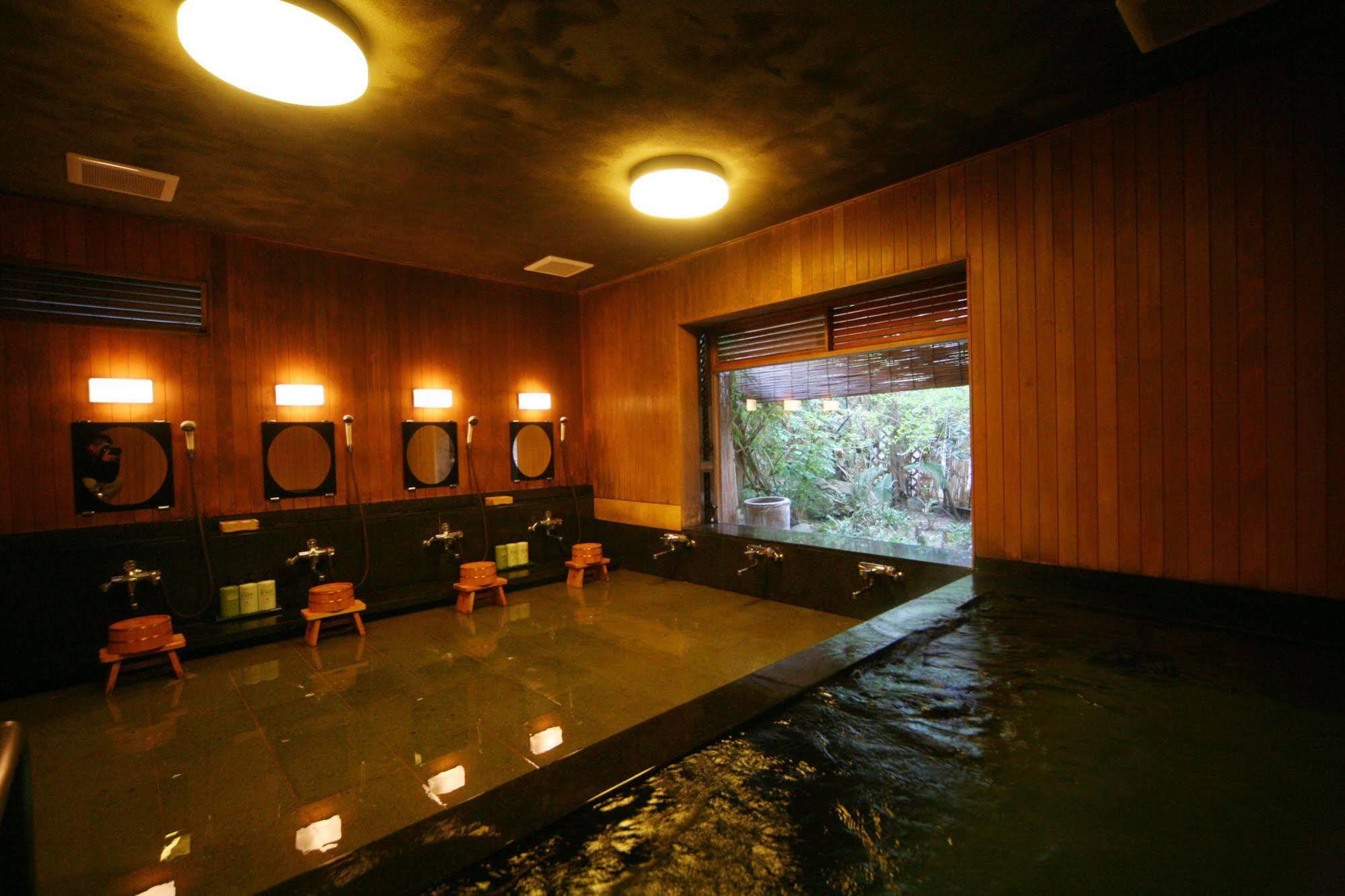 Hotel Yoyokaku Karacu Exteriér fotografie